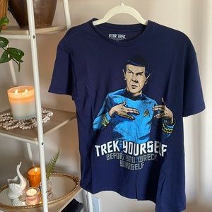 🖖 Spock Star Trek T-Shirt - A Must-Have for Trekkies